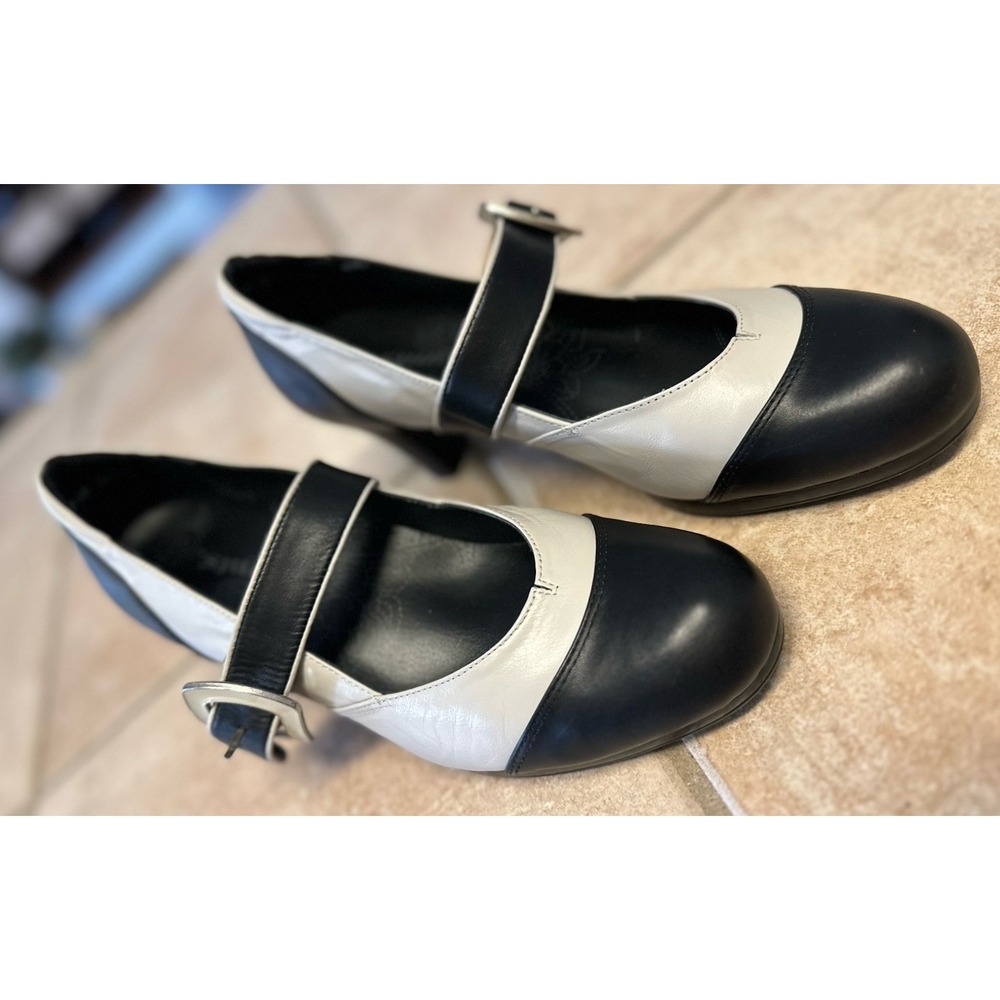 Women's Kumfs Mary Jane Heels Black And White Size 40 - US 9.5